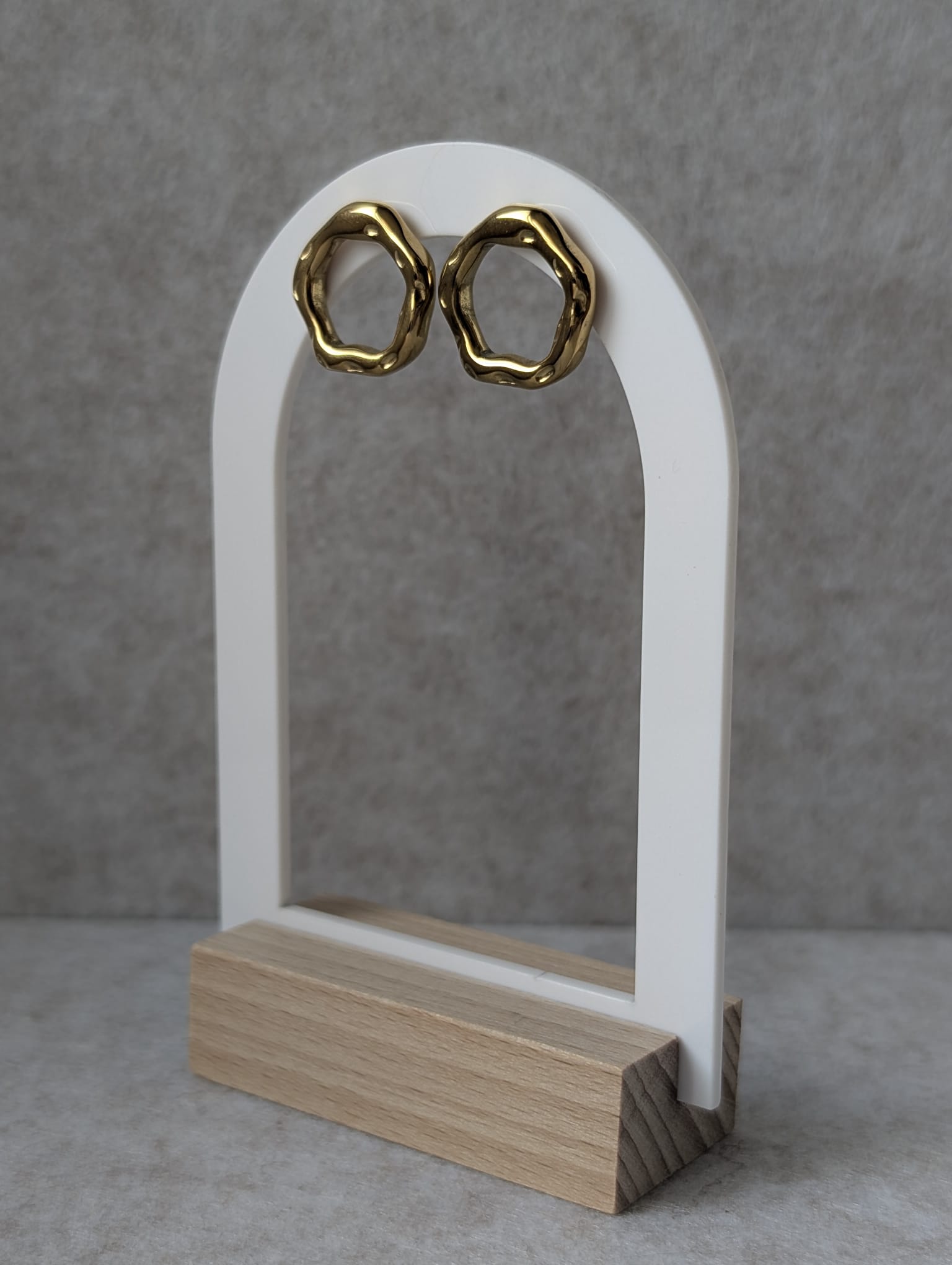 Pendientes AURA